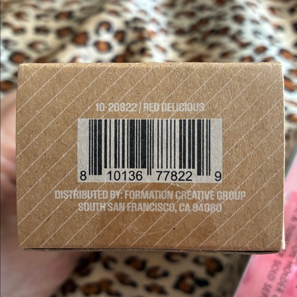 Stanley Ornament Keychain and e.l.f. Tumbler Lip Oil Holder Bundle - Picture 3 of 4